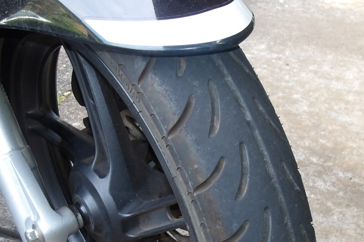 XR002