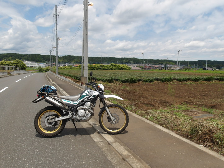 XR002