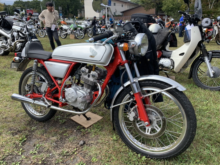 XR����002