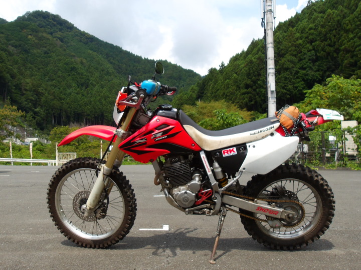 XR����002